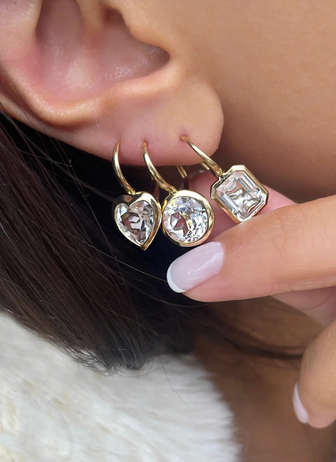 14kt Yellow Gold White Topaz Bezel Set Lever Back Earrings