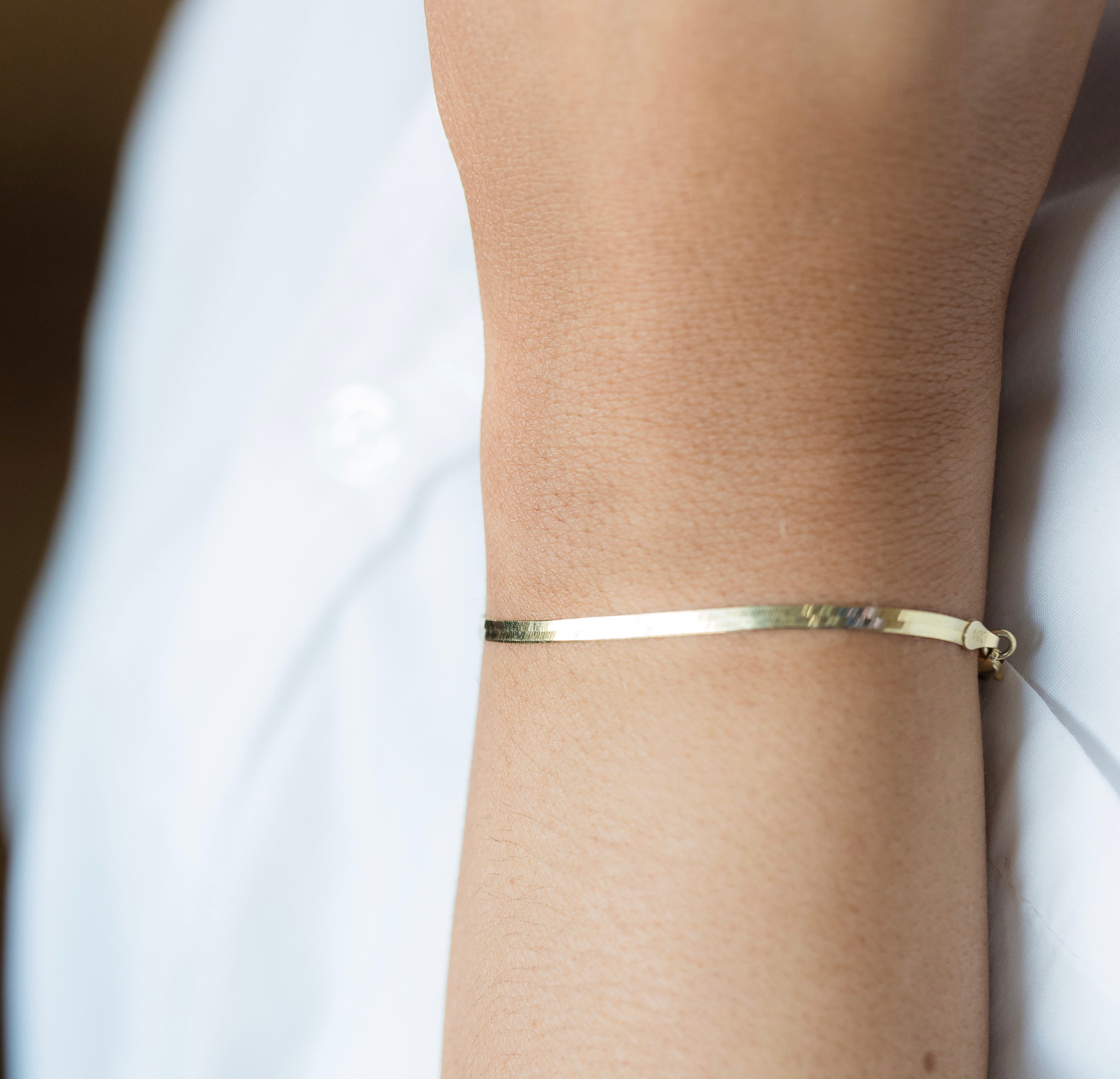 14k Gold Herringbone Bracelet